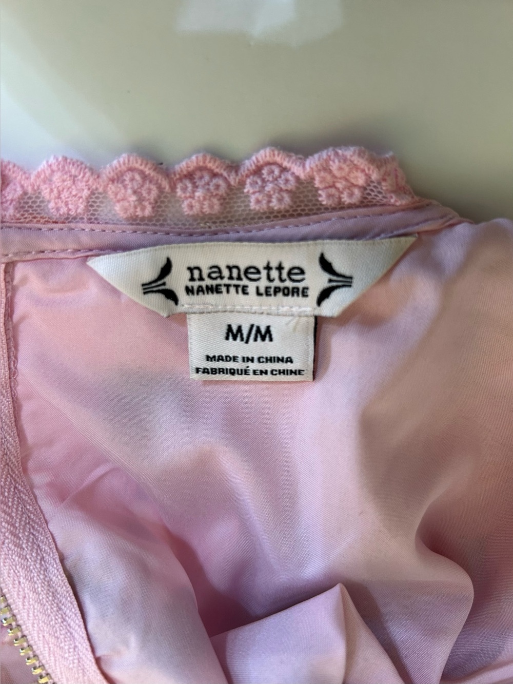 Nanette Lepore Pink Floral Taylor Swift Inspired Blouse. Satin lined Sleevless - Picture 3 of 6